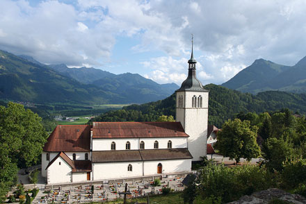 Белокаменная церковь святого Федора (St.&thinsp;Th&eacute;odule). Фото: Юлия Бритвич