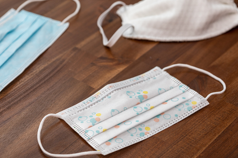 Защитные маски