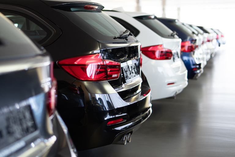 Автомобиль